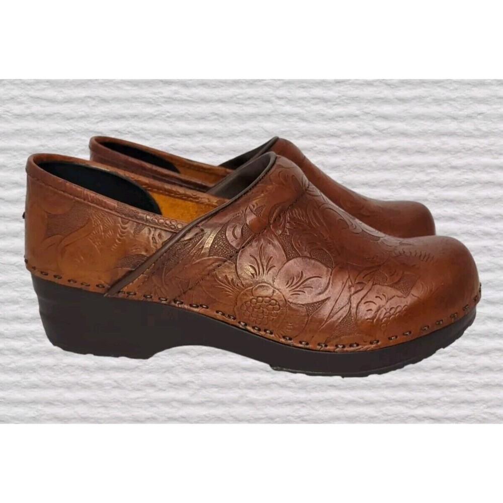 L.L. Bean Brown Embossed Leather Clogs - Picture 6 of 10